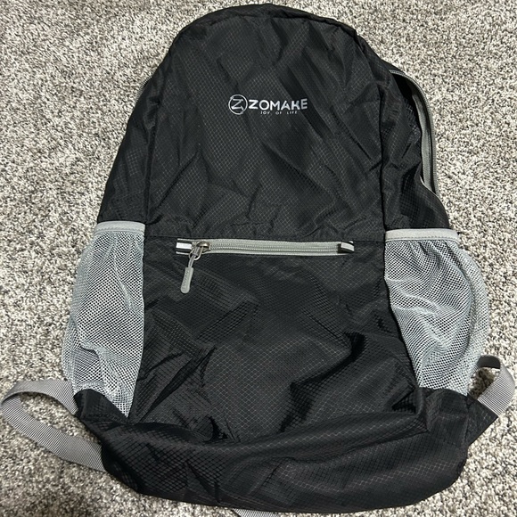 Backpack - Picture 1 of 8